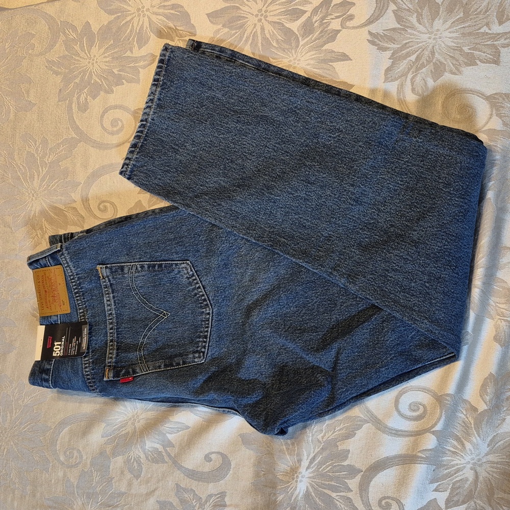 NWT•Woman's Levi's 501 Original•High Rise•Button Fly•W33/L32•100%Cotton - Picture 7 of 12